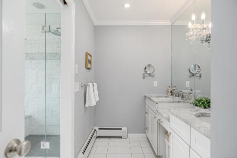 20 Laura Drive Danbury CT 06811