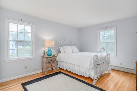 20 Laura Drive Danbury CT 06811