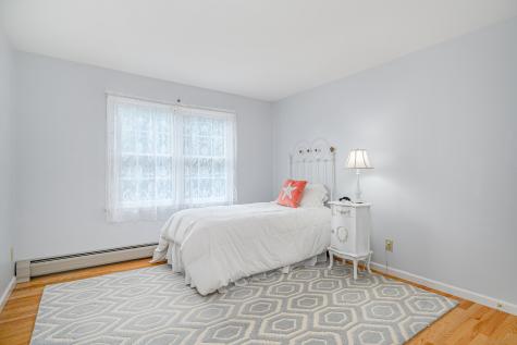 20 Laura Drive Danbury CT 06811