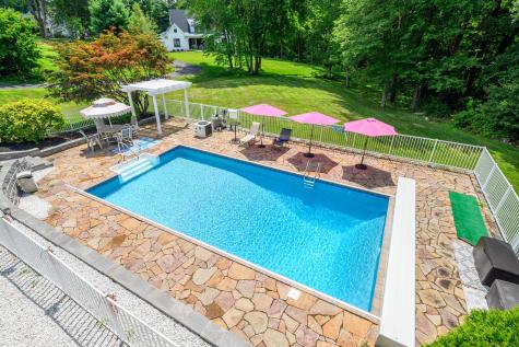 20 Laura Drive Danbury CT 06811