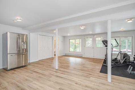 20 Laura Drive Danbury CT 06811