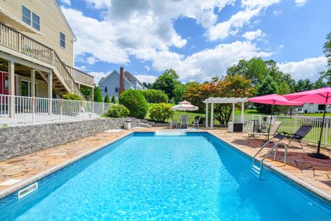 20 Laura Drive Danbury CT 06811