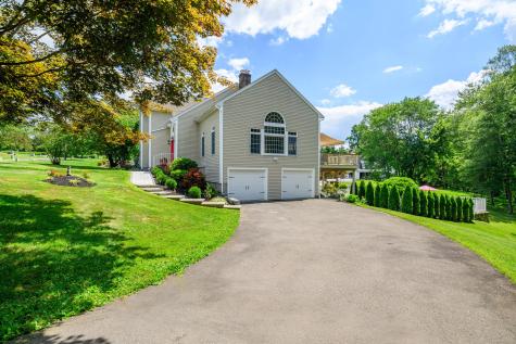 20 Laura Drive Danbury CT 06811