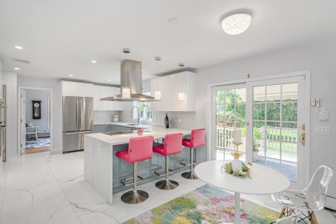 20 Laura Drive Danbury CT 06811
