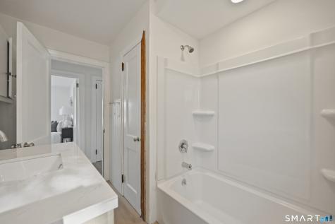 70 Prospect Pl Extension East Haven CT 06512