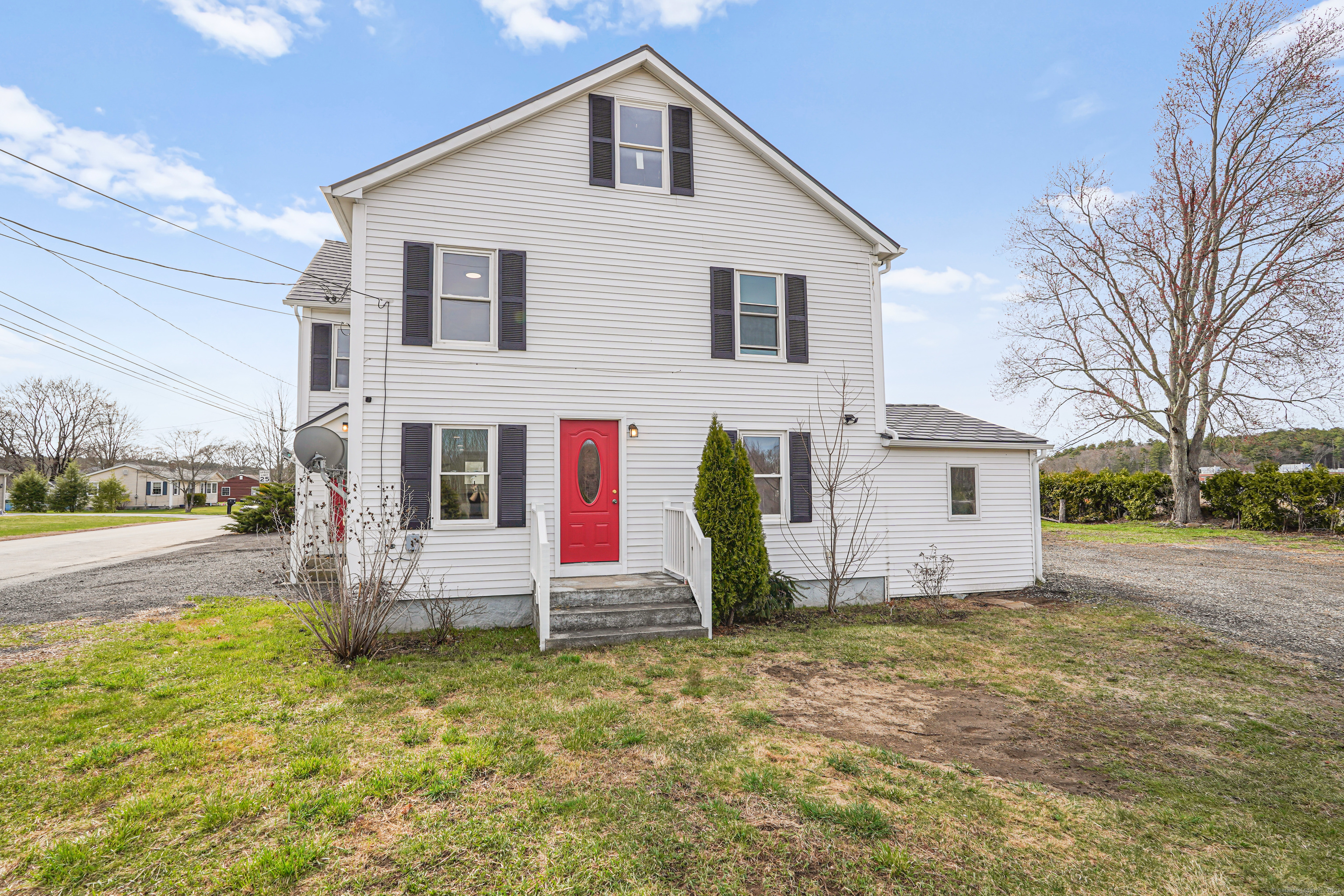415 Maple Street Killingly CT 06239