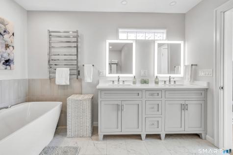 1053 Fairfield Beach Road Fairfield CT 06824