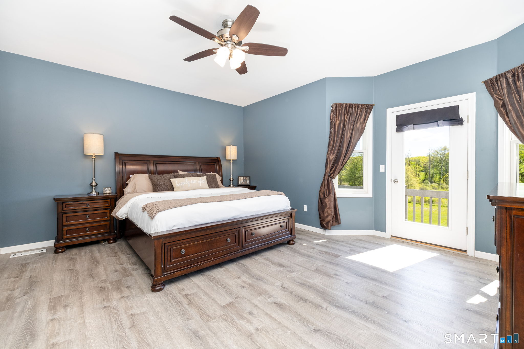 146 North Main Street East Granby CT 06026