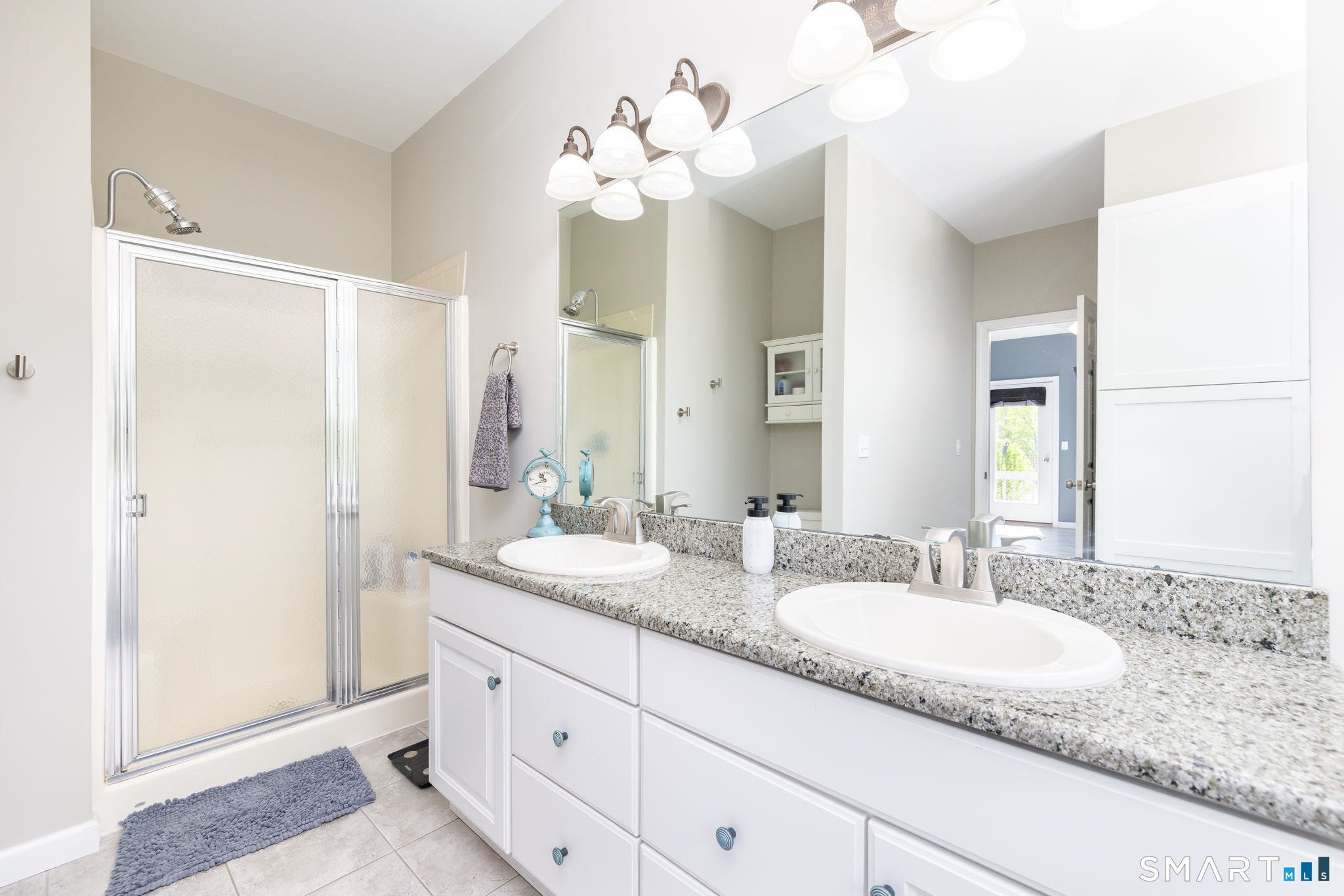 146 North Main Street East Granby CT 06026