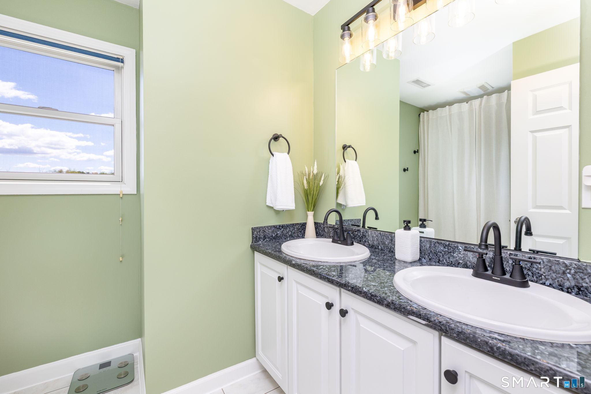 146 North Main Street East Granby CT 06026