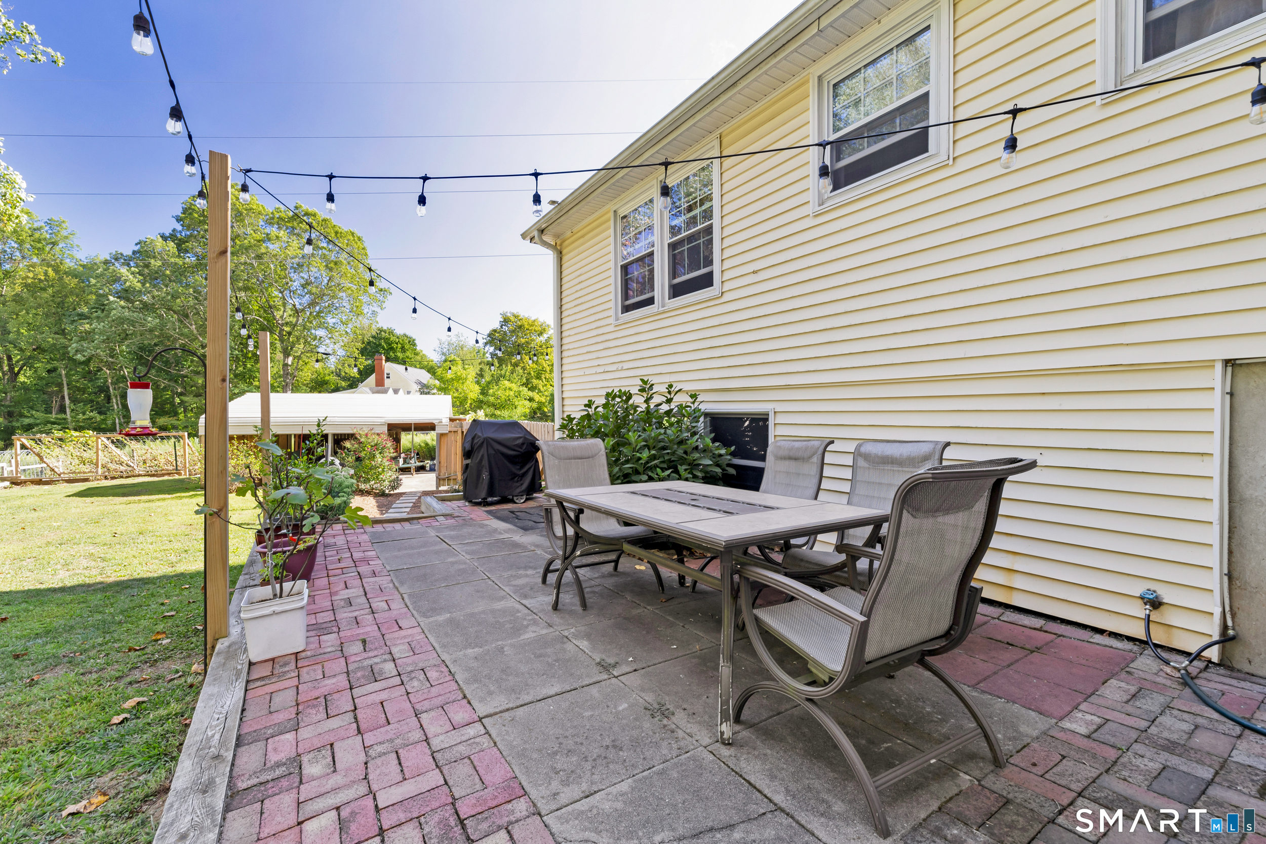 81 Briarwood Drive Guilford CT 06437