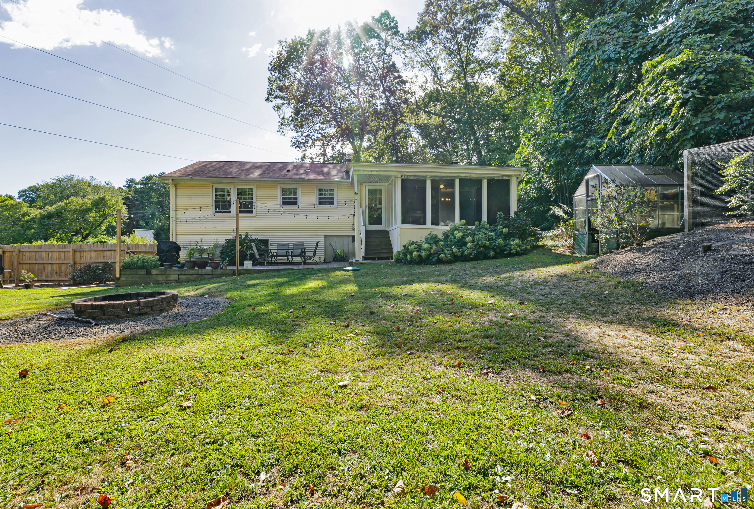 81 Briarwood Drive Guilford CT 06437