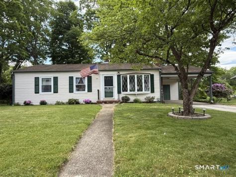 84 North Street Putnam CT 06260