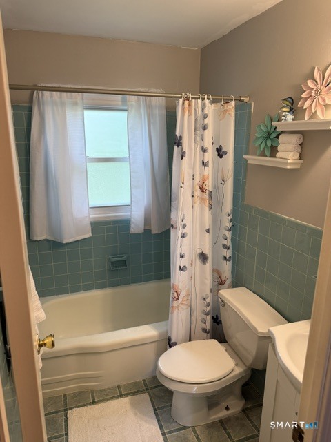 84 North Street Putnam CT 06260