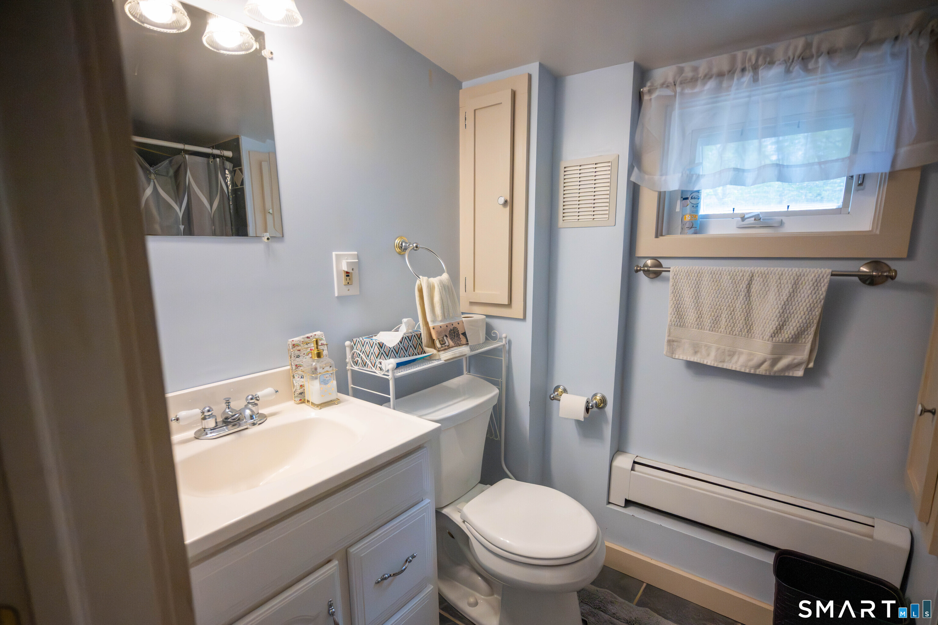 3 Brook Trail East Hampton CT 06424