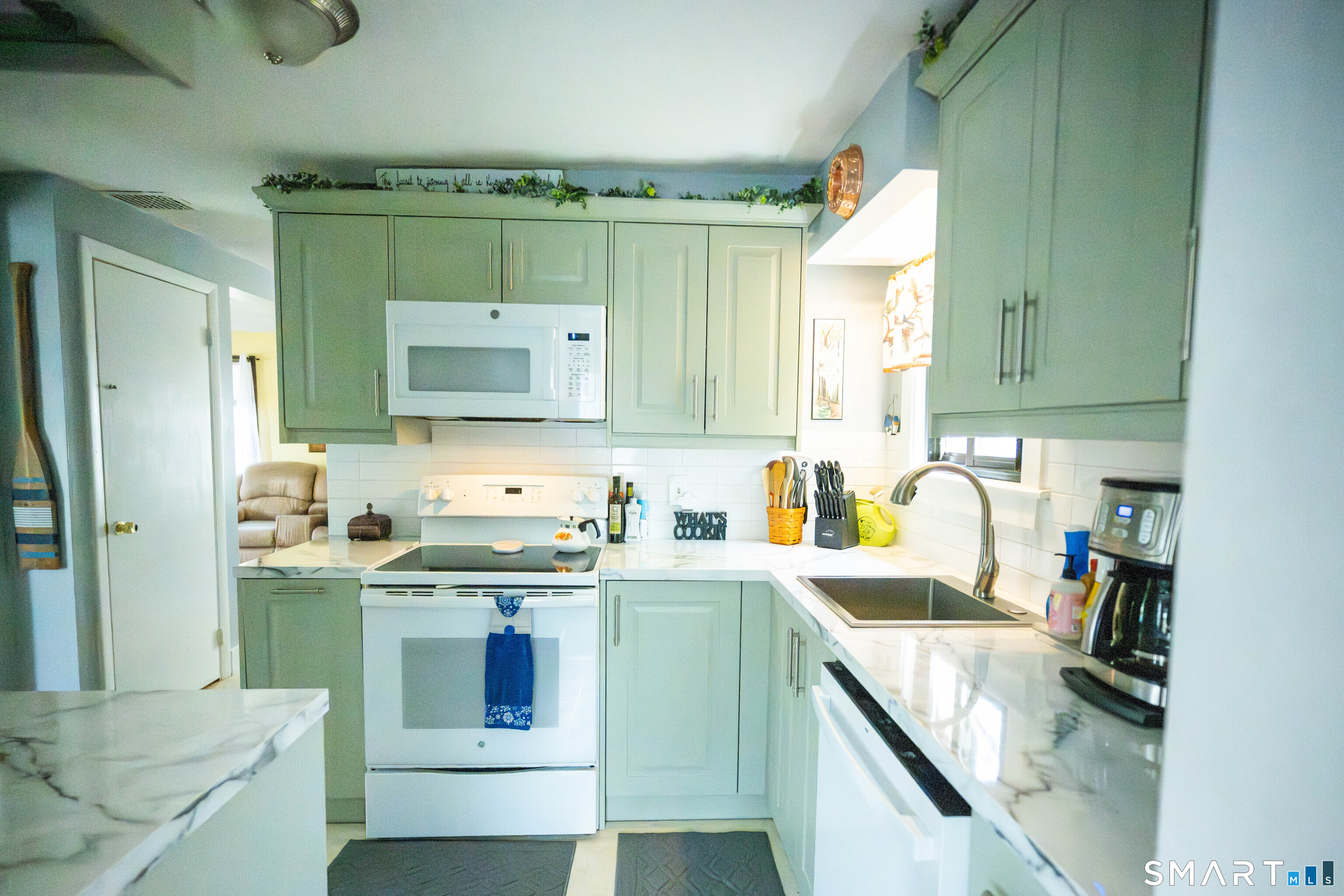 3 Brook Trail East Hampton CT 06424