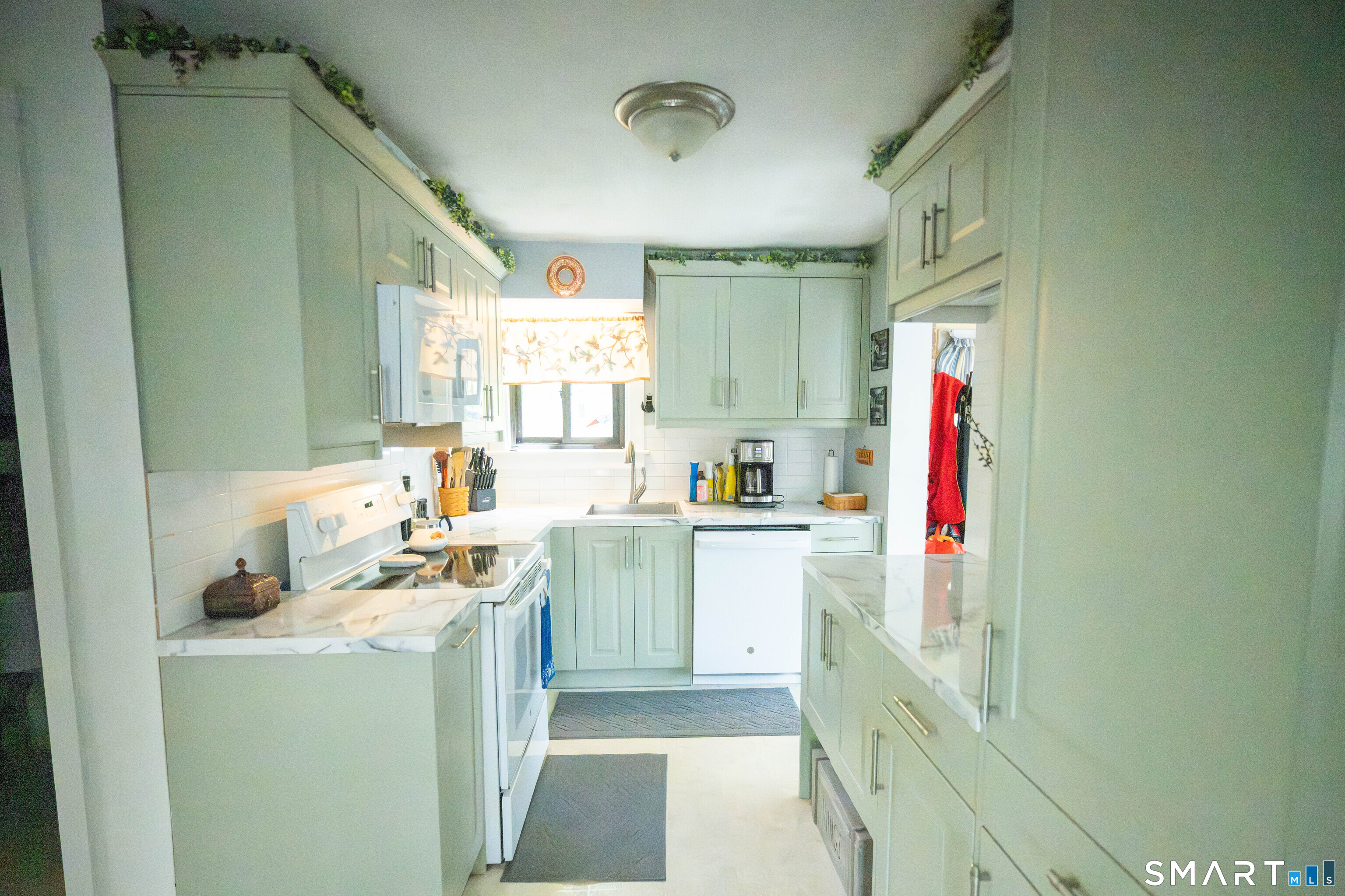 3 Brook Trail East Hampton CT 06424