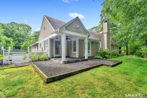 19 Whitehall Lane Groton CT 06355