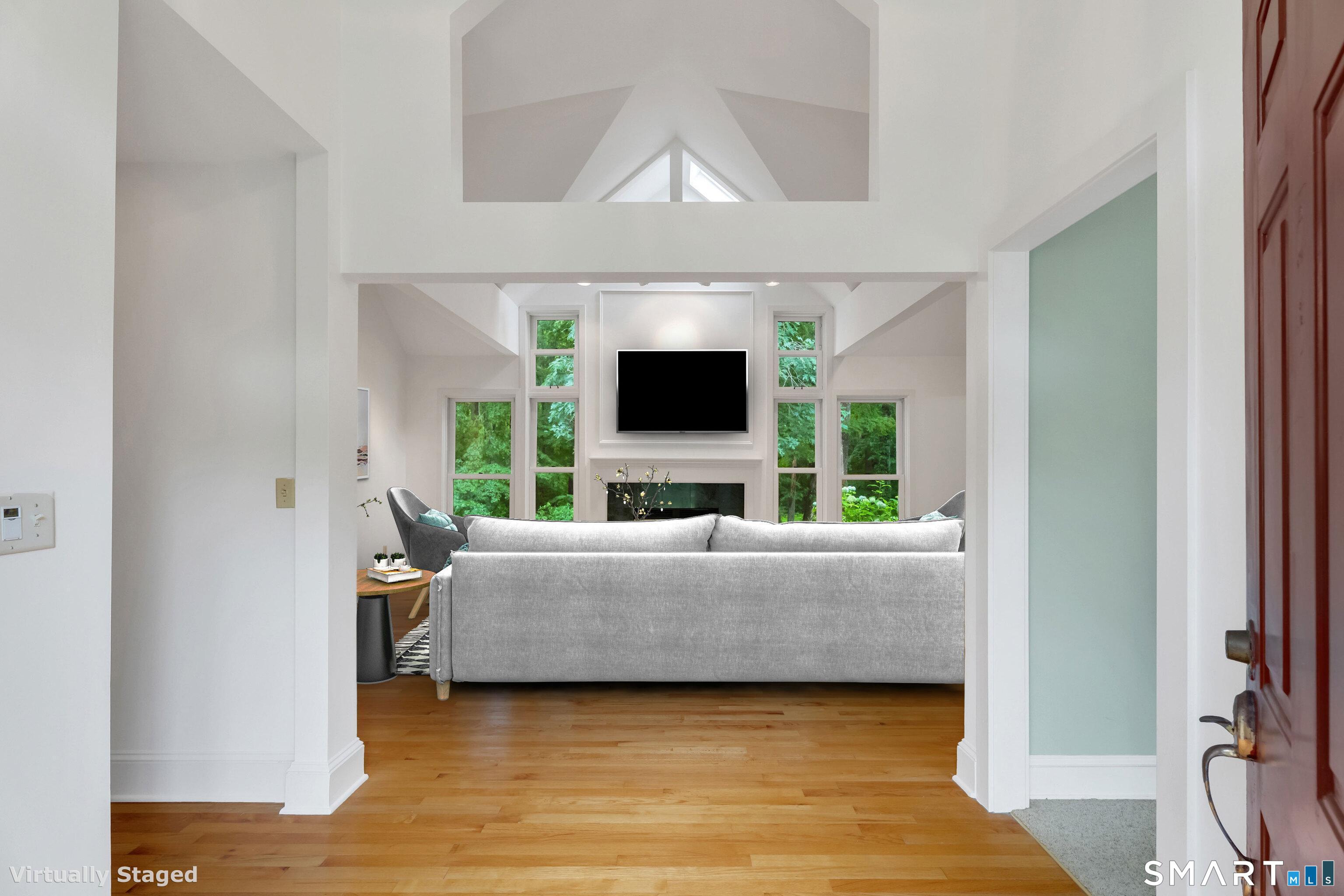 19 Whitehall Lane Groton CT 06355