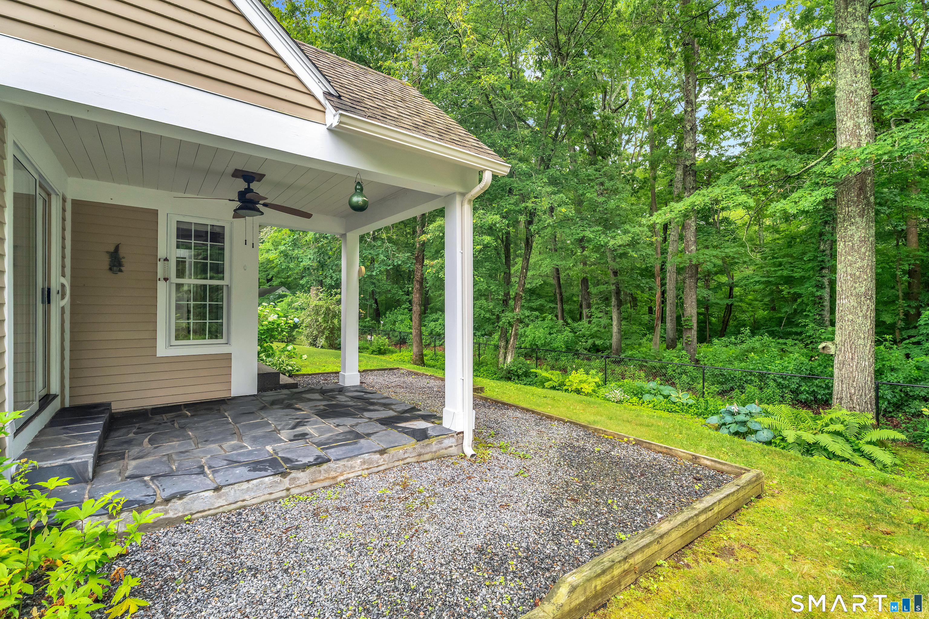 19 Whitehall Lane Groton CT 06355