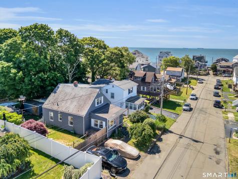 25 Palmetto Trail East Haven CT 06512