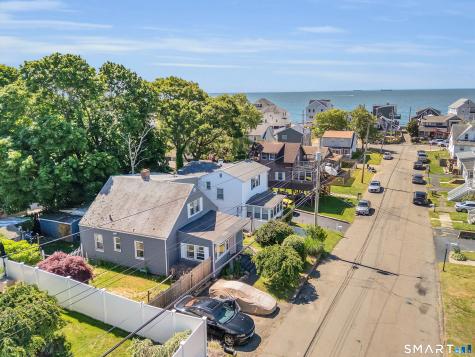 25 Palmetto Trail East Haven CT 06512