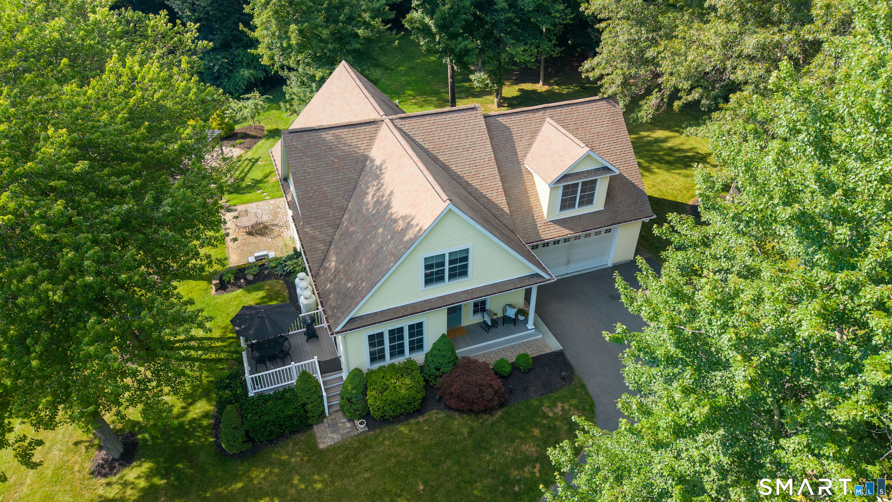 16 Blueberry Hill Road Bridgewater CT 06752