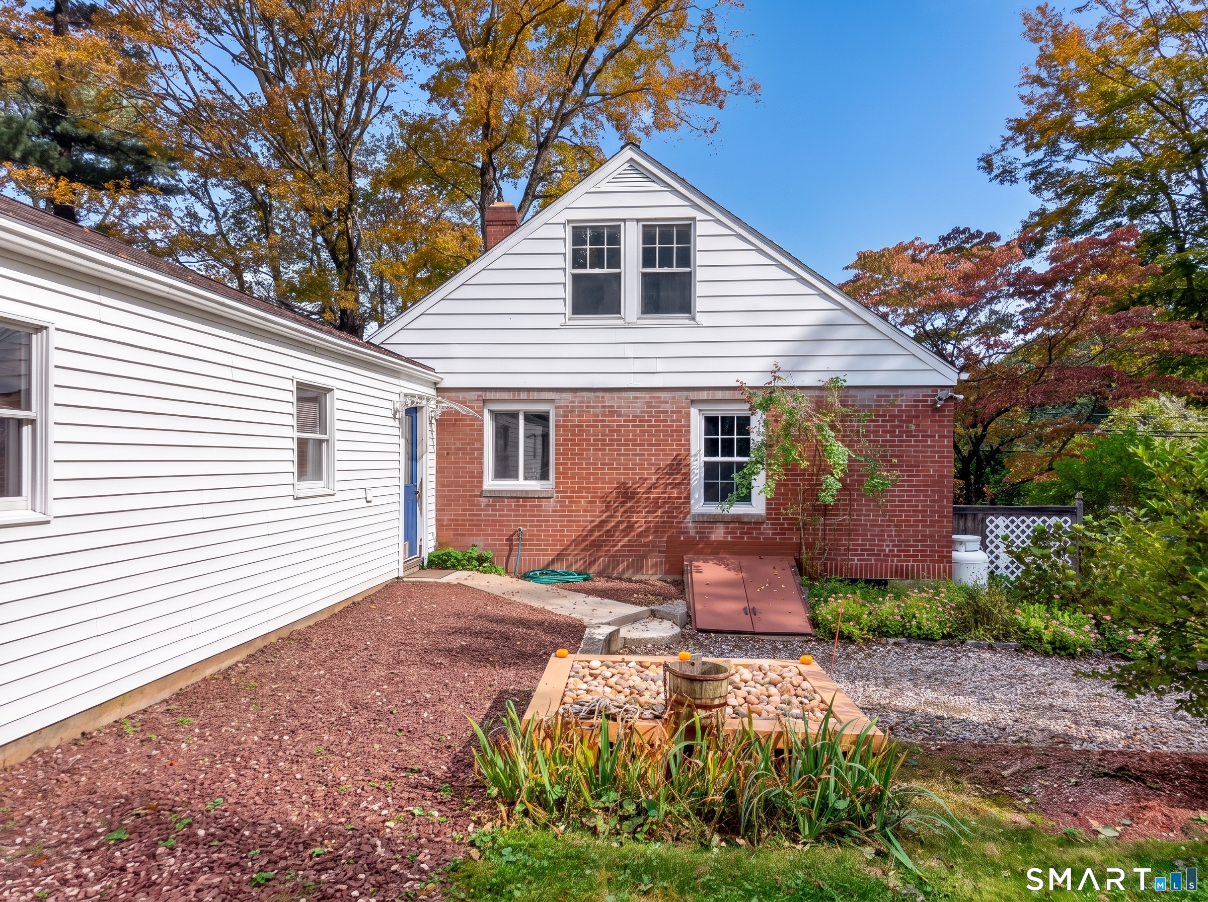 45 Lathrop Road Waterford CT 06375