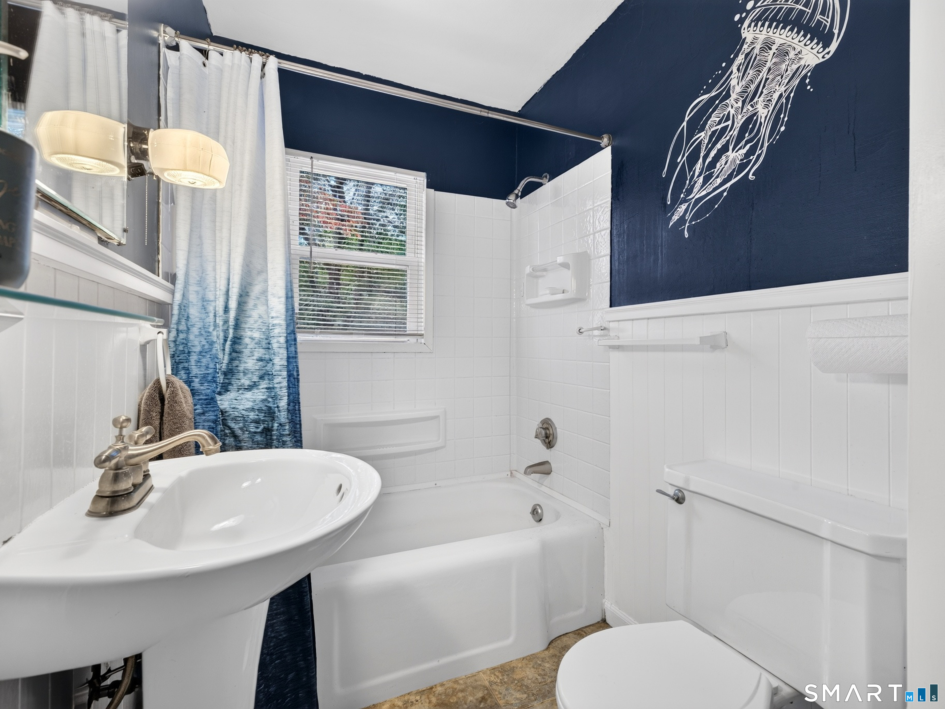 45 Lathrop Road Waterford CT 06375