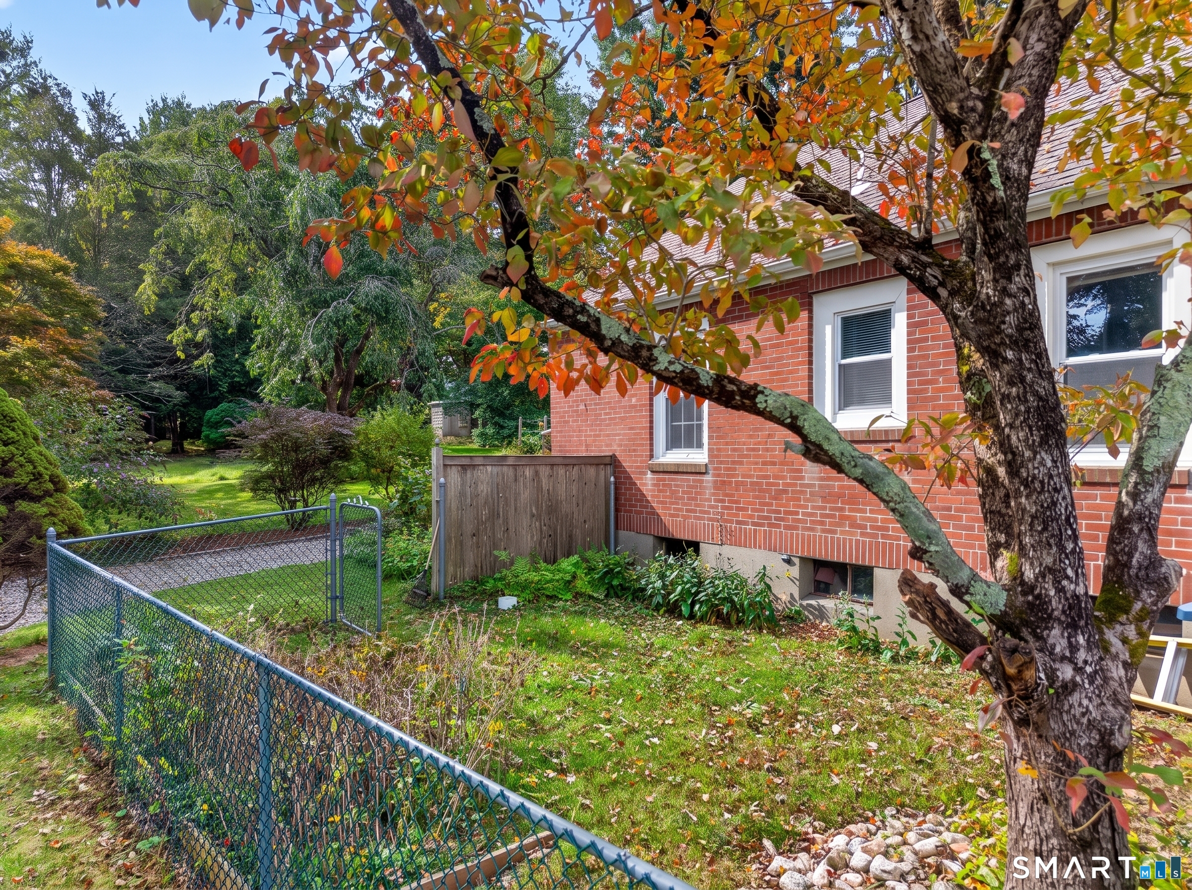 45 Lathrop Road Waterford CT 06375