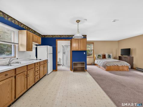 45 Lathrop Road Waterford CT 06375