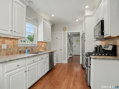 14 Winfield Court Norwalk CT 06855