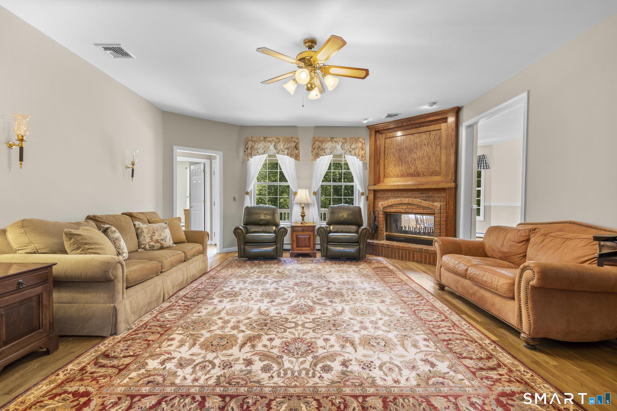 14 Wychwood Lane Oxford CT 06478