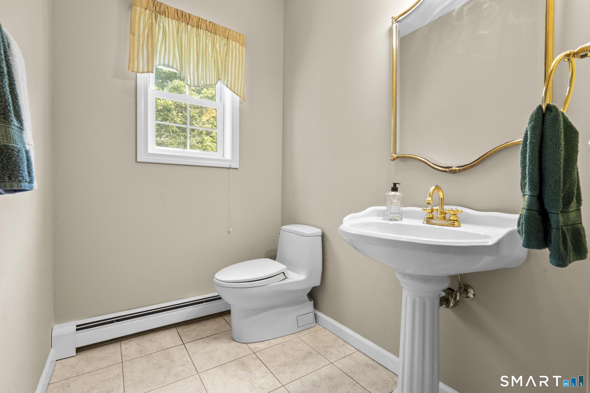14 Wychwood Lane Oxford CT 06478
