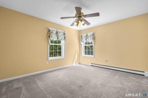 14 Wychwood Lane Oxford CT 06478