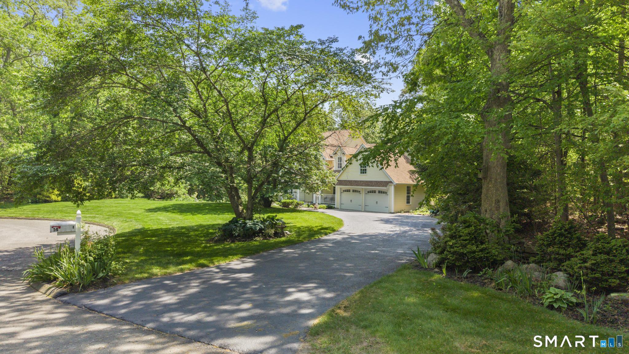 14 Wychwood Lane Oxford CT 06478