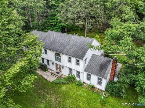 18 Stephanie Drive New Milford CT 06776