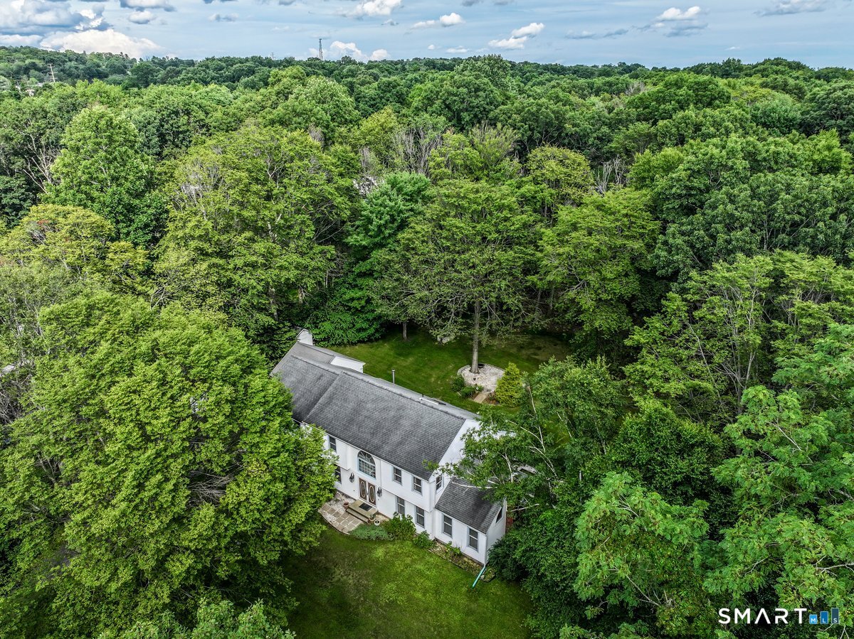 18 Stephanie Drive New Milford CT 06776