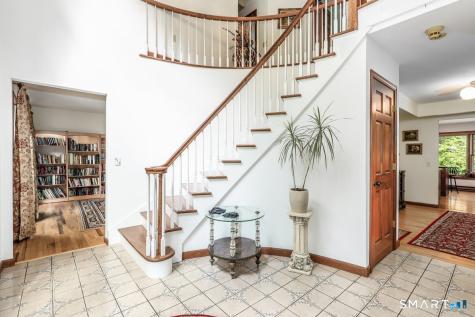 18 Stephanie Drive New Milford CT 06776