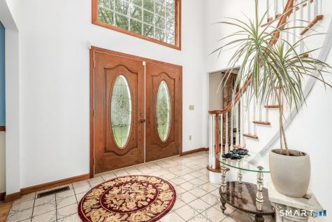 18 Stephanie Drive New Milford CT 06776