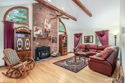 18 Stephanie Drive New Milford CT 06776