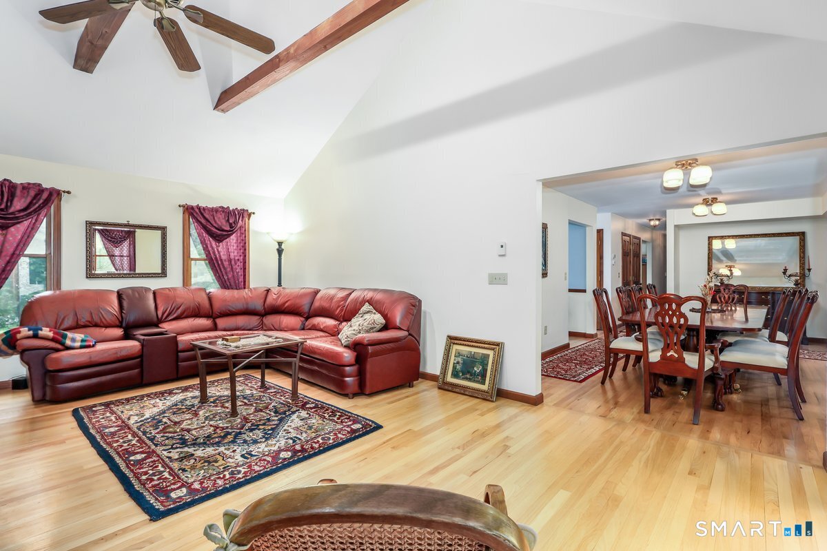18 Stephanie Drive New Milford CT 06776