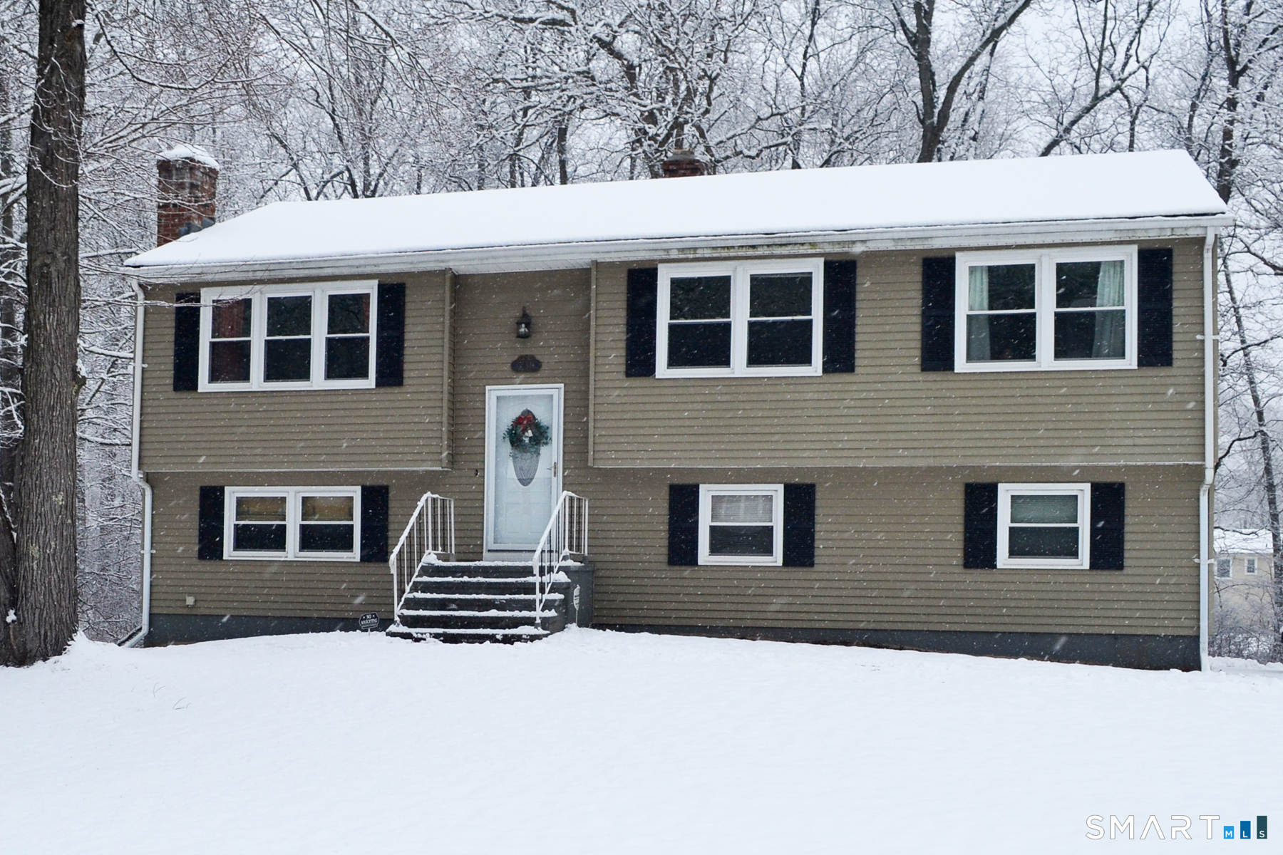 238 Willowcrest Drive Windsor CT 06095