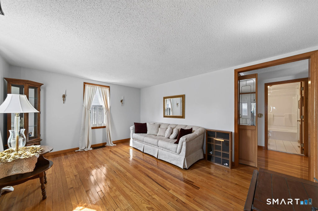 50 Summit Avenue East Haven CT 06512