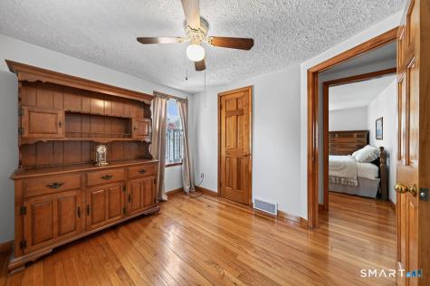 50 Summit Avenue East Haven CT 06512