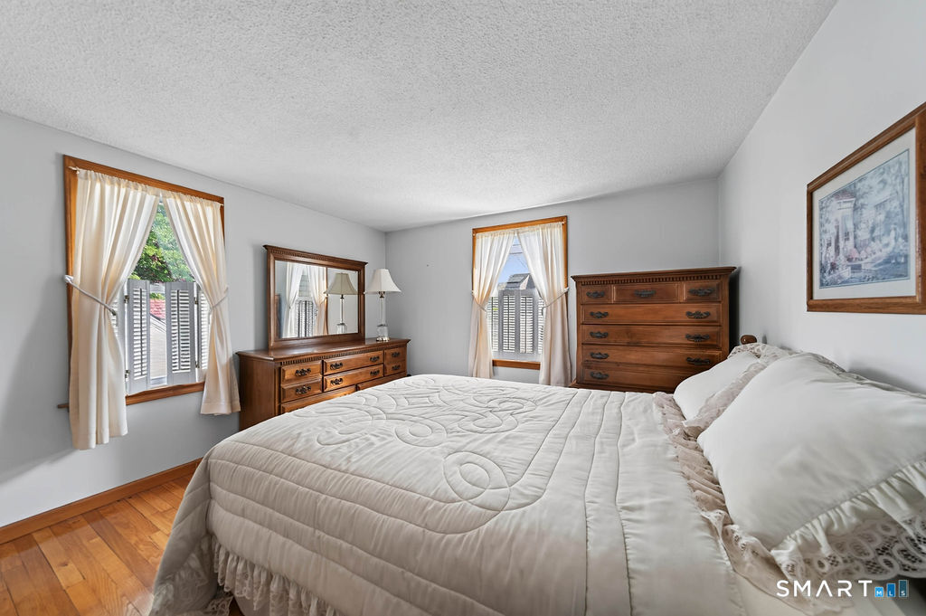 50 Summit Avenue East Haven CT 06512