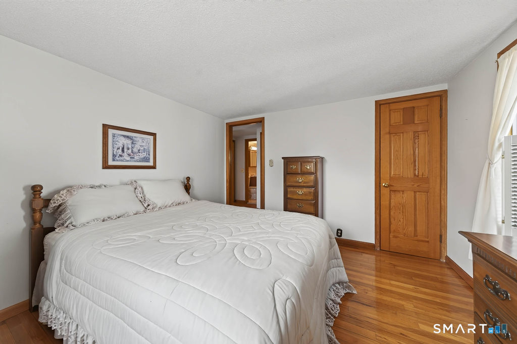 50 Summit Avenue East Haven CT 06512