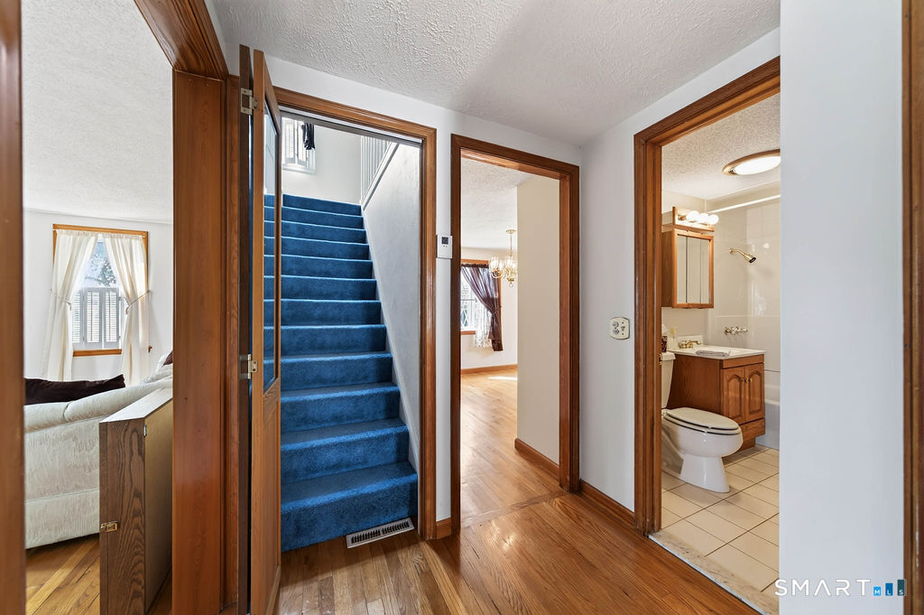 50 Summit Avenue East Haven CT 06512