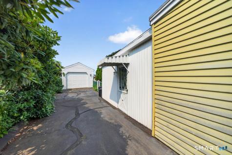 50 Summit Avenue East Haven CT 06512
