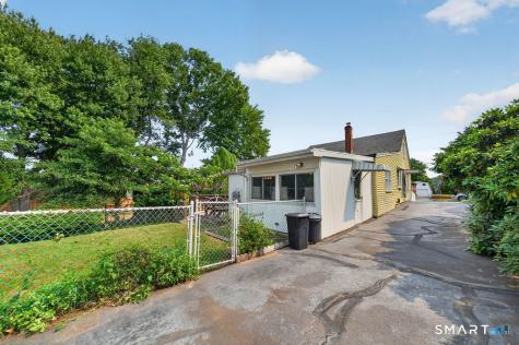 50 Summit Avenue East Haven CT 06512